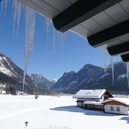 Apartmenthaus Edelweiss In Gosau Room photo